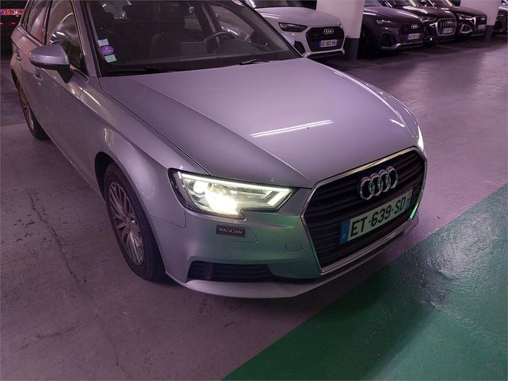 Photo 12 VIN: WAUZZZ8V7JA081637 - AUDI A3 