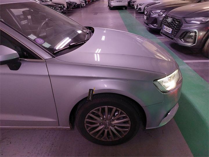 Photo 16 VIN: WAUZZZ8V7JA081637 - AUDI A3 