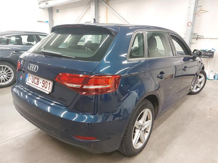 Photo 2 VIN: WAUZZZ8V7JA105449 - AUDI A3 SPORTBACK 