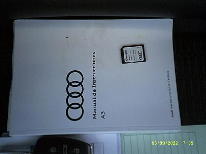 Photo 10 VIN: WAUZZZ8V7JA130576 - AUDI A3 