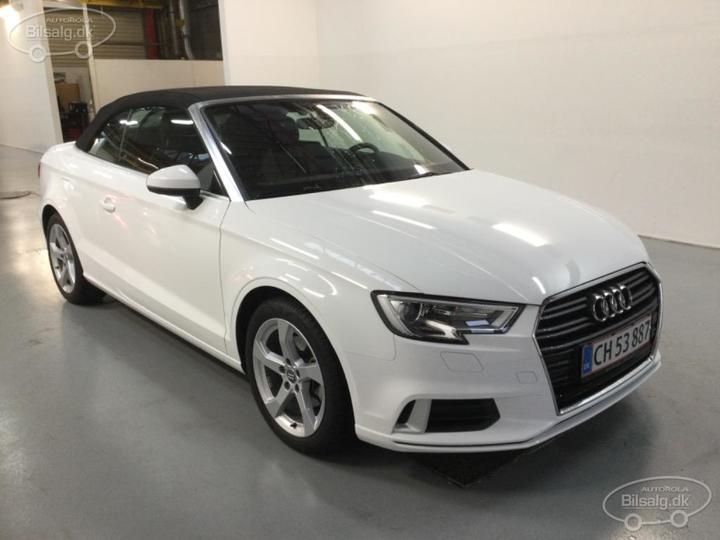 Photo 11 VIN: WAUZZZ8V7K1027742 - AUDI A3 CABRIOLET 