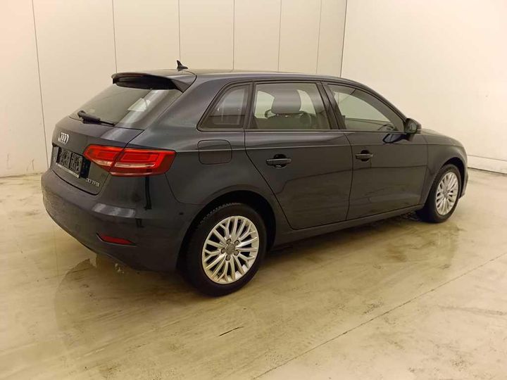 Photo 9 VIN: WAUZZZ8V7KA014506 - AUDI A3 