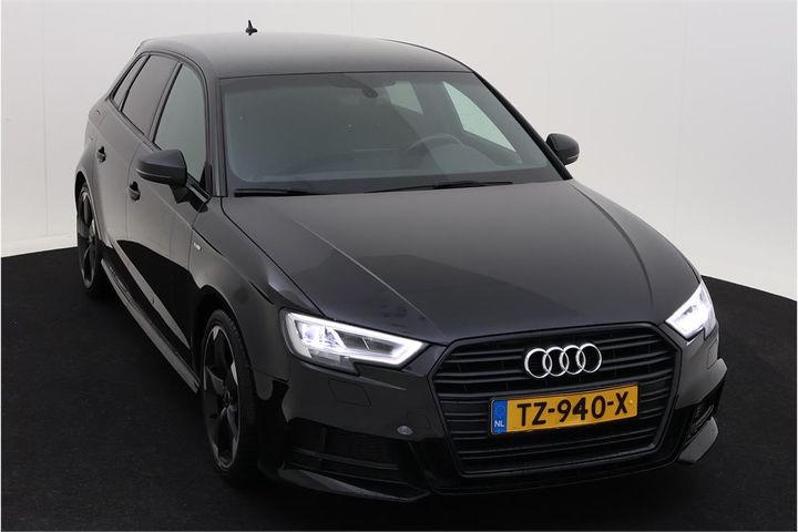 Photo 2 VIN: WAUZZZ8V7KA037932 - AUDI A3 