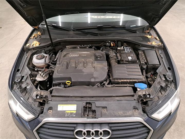 Photo 10 VIN: WAUZZZ8V7KA041804 - AUDI A3 SPORTBACK 