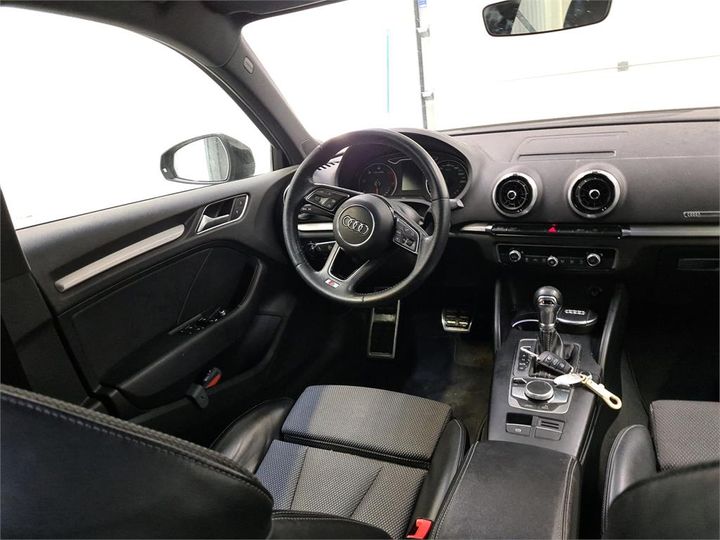 Photo 5 VIN: WAUZZZ8V7KA049028 - AUDI A3 