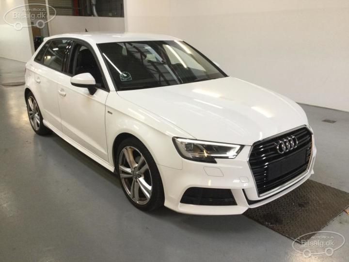 Photo 13 VIN: WAUZZZ8V7KA127940 - AUDI A3 SPORTBACK 