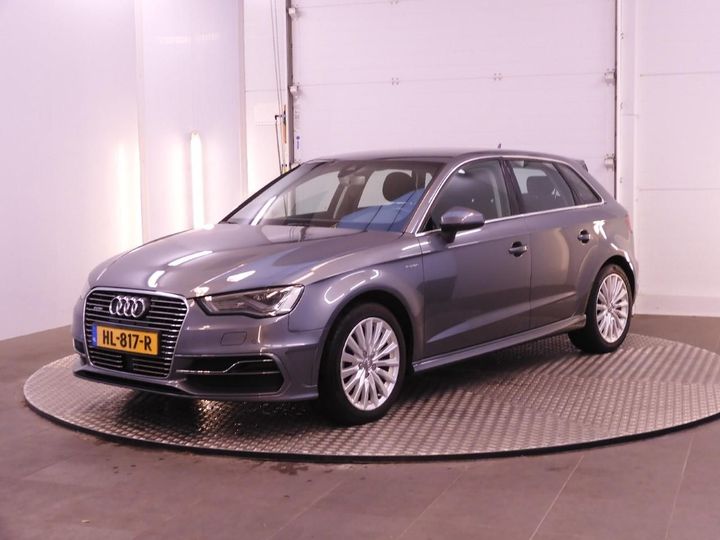 Photo 7 VIN: WAUZZZ8V8GA045612 - AUDI A3 SPORTBACK 