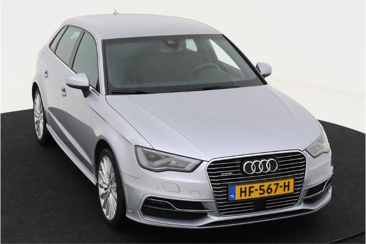 Photo 2 VIN: WAUZZZ8V8GA052642 - AUDI A3 SPORTBACK 