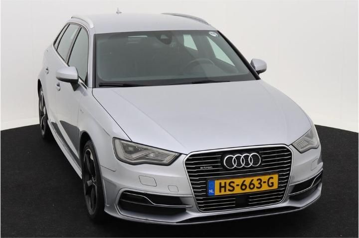 Photo 2 VIN: WAUZZZ8V8GA095698 - AUDI A3 SPORTBACK 