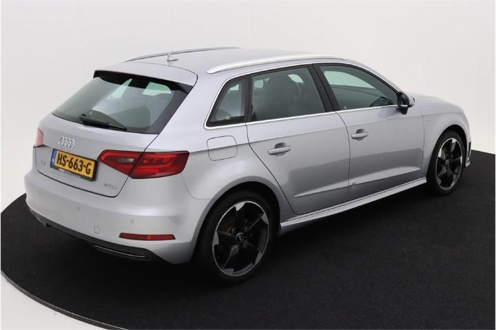 Photo 3 VIN: WAUZZZ8V8GA095698 - AUDI A3 SPORTBACK 