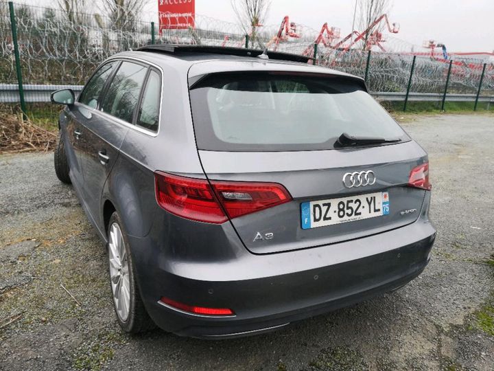 Photo 3 VIN: WAUZZZ8V8GA108188 - AUDI A3 SPORTBACK 