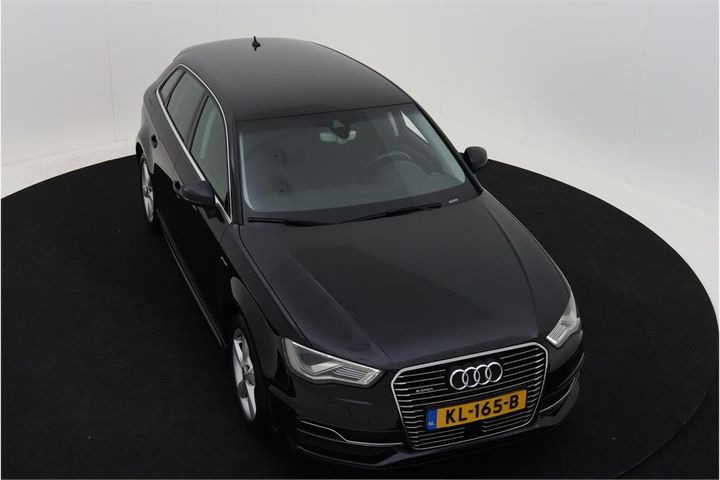 Photo 2 VIN: WAUZZZ8V8GA160436 - AUDI A3 SPORTBACK 