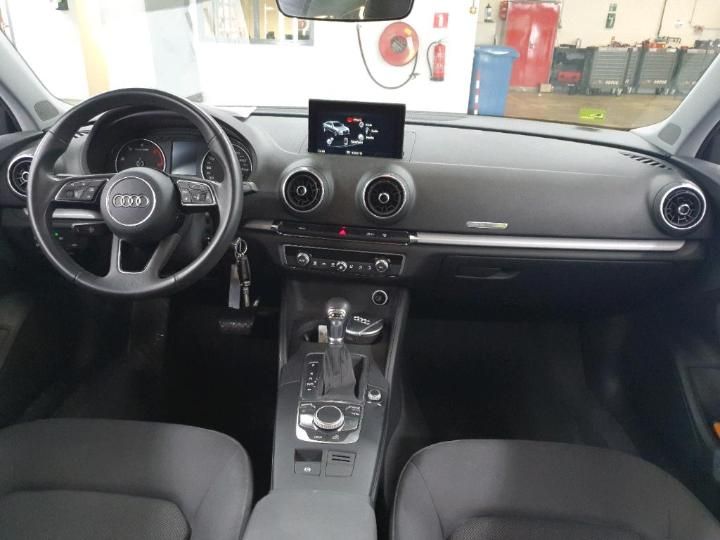 Photo 6 VIN: WAUZZZ8V8H1047443 - AUDI A3 LIMOUSINE 