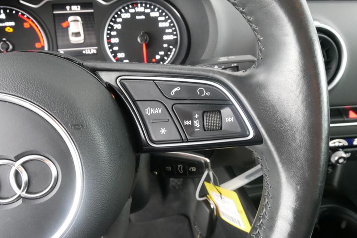 Photo 20 VIN: WAUZZZ8V8H1069166 - AUDI A3 BERLINE 