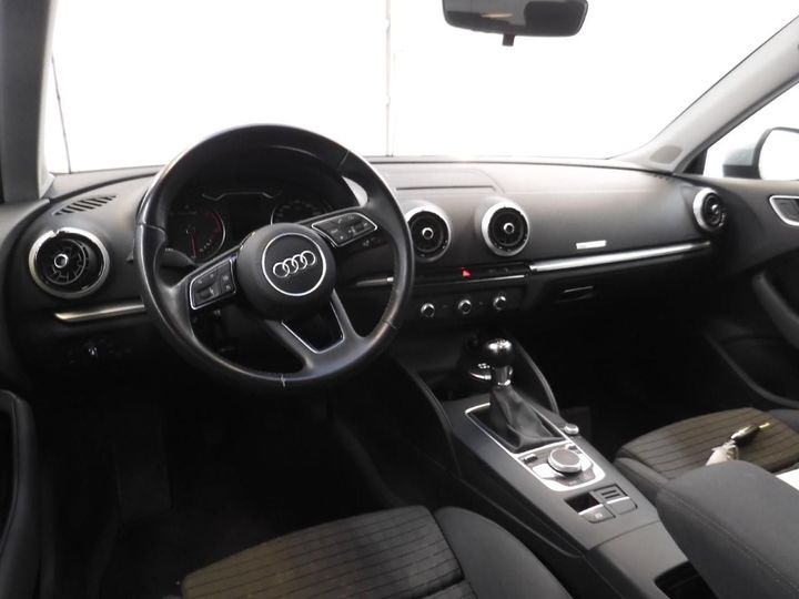 Photo 3 VIN: WAUZZZ8V8HA047037 - AUDI A3 SPORTBACK 