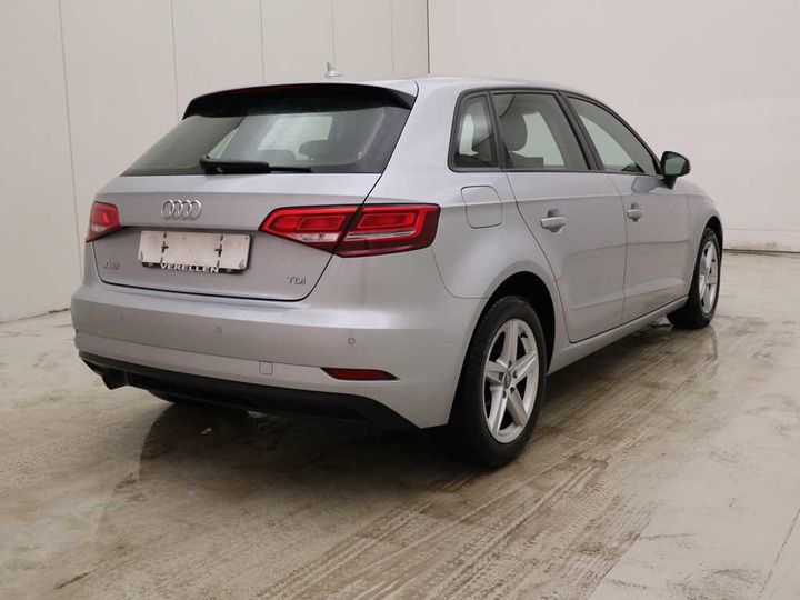 Photo 10 VIN: WAUZZZ8V8HA089661 - AUDI A3 