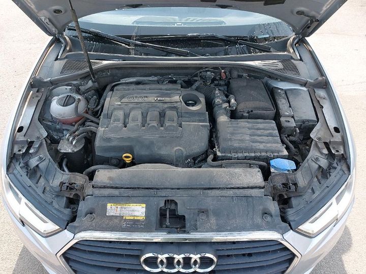 Photo 21 VIN: WAUZZZ8V8HA089661 - AUDI A3 