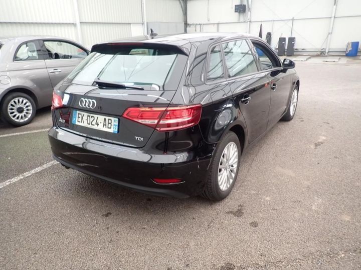 Photo 2 VIN: WAUZZZ8V8HA101596 - AUDI A3 SPORTBACK 