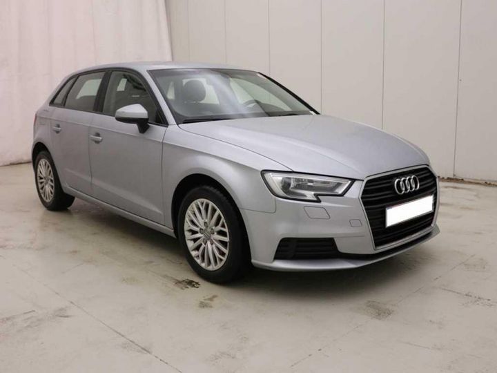 Photo 1 VIN: WAUZZZ8V8HA104269 - AUDI A3 