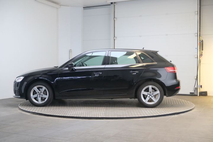 Photo 2 VIN: WAUZZZ8V8HA121265 - AUDI A3 SPORTBACK 