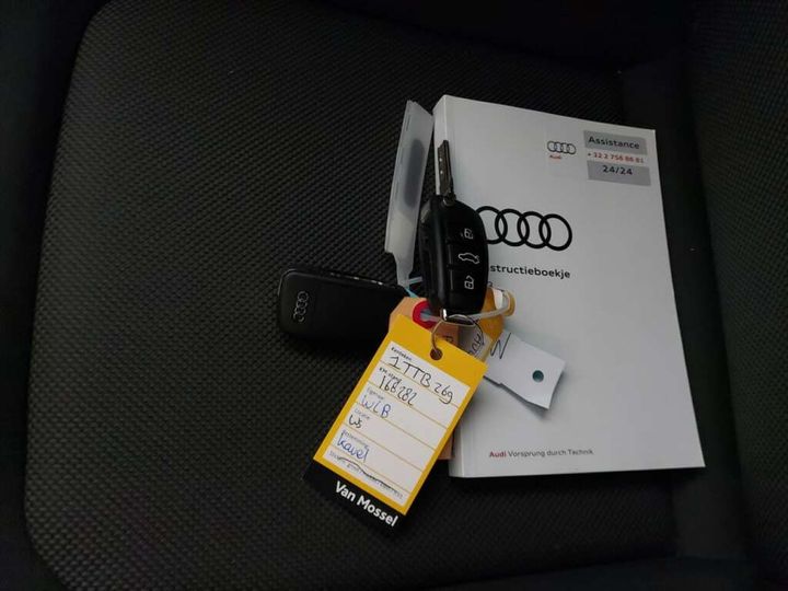 Photo 19 VIN: WAUZZZ8V8J1049604 - AUDI A3 