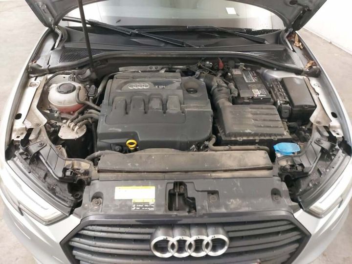 Photo 23 VIN: WAUZZZ8V8J1049604 - AUDI A3 