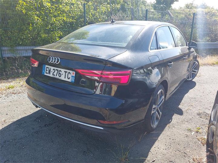 Photo 4 VIN: WAUZZZ8V8J1067181 - AUDI A3 BERLINE 