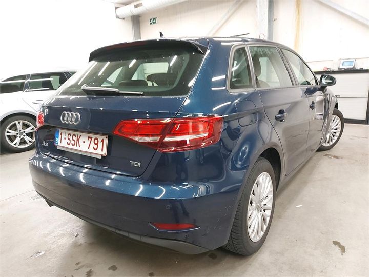 Photo 2 VIN: WAUZZZ8V8JA000872 - AUDI A3 SPORTBACK 