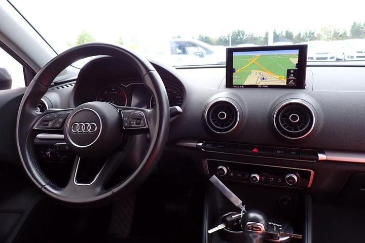 Photo 7 VIN: WAUZZZ8V8JA037548 - AUDI A3 SPORTBACK 