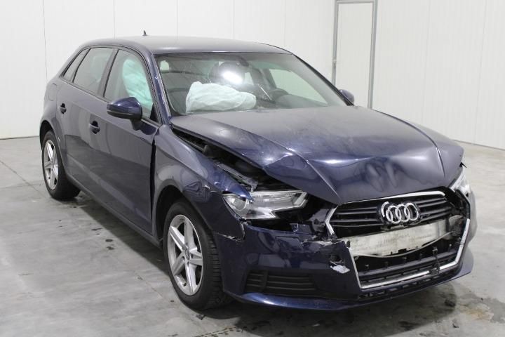 Photo 2 VIN: WAUZZZ8V8JA041762 - AUDI A3 SPORTBACK 