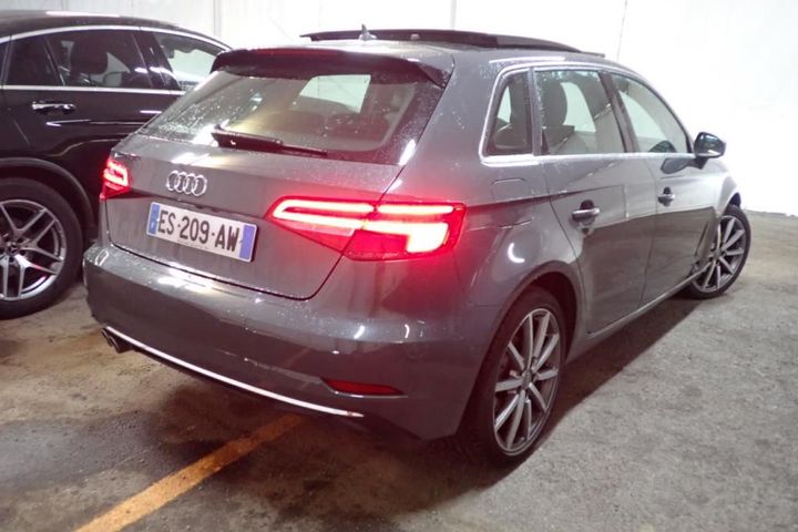 Photo 2 VIN: WAUZZZ8V8JA059744 - AUDI A3 SPORTBACK 