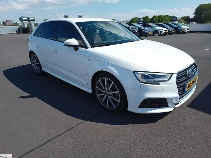 Photo 14 VIN: WAUZZZ8V8JA074681 - AUDI A3 SPORTBACK 