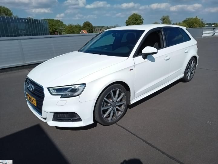 Photo 18 VIN: WAUZZZ8V8JA074681 - AUDI A3 SPORTBACK 