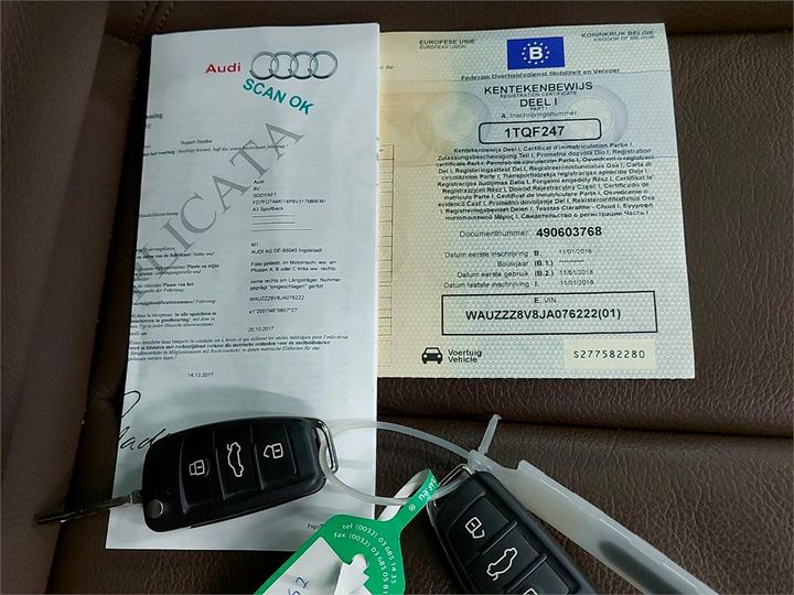 Photo 4 VIN: WAUZZZ8V8JA076222 - AUDI A3 