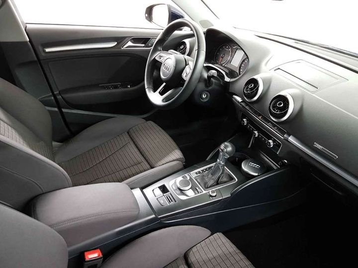 Photo 5 VIN: WAUZZZ8V8JA078388 - AUDI A3 SPORTBACK 