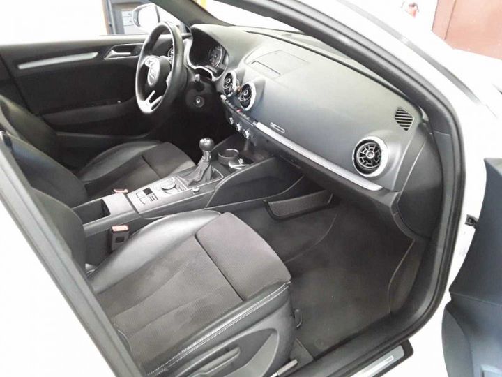 Photo 6 VIN: WAUZZZ8V8JA080268 - AUDI A3 