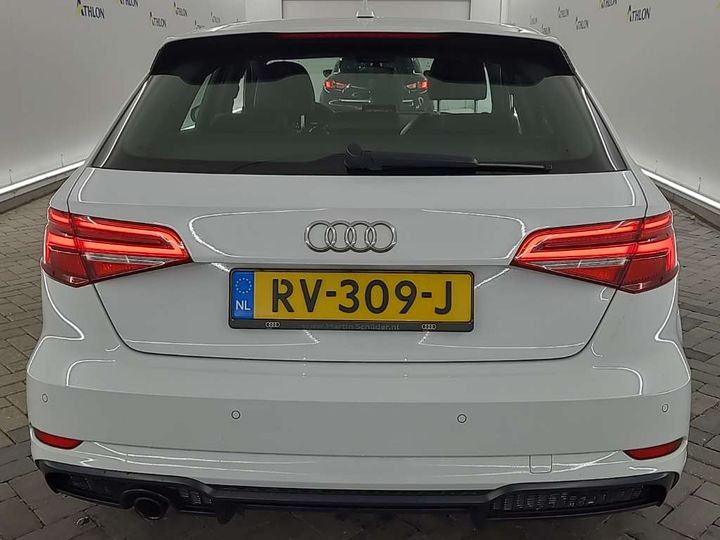 Photo 15 VIN: WAUZZZ8V8JA080402 - AUDI A3 SPORTBACK 