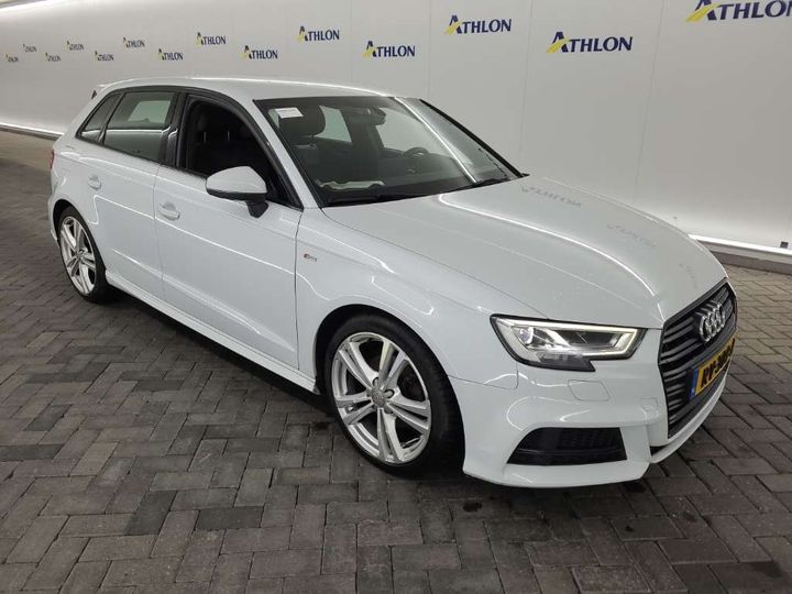 Photo 2 VIN: WAUZZZ8V8JA080402 - AUDI A3 SPORTBACK 