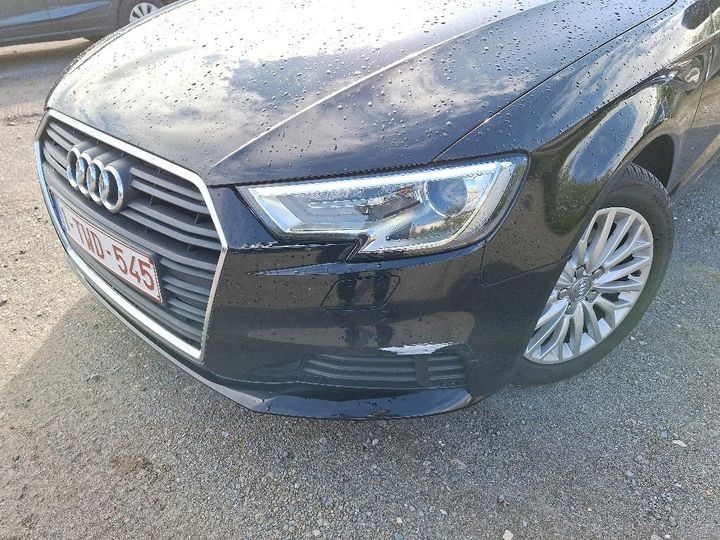 Photo 24 VIN: WAUZZZ8V8JA095627 - AUDI A3 