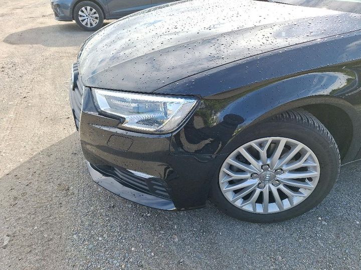 Photo 29 VIN: WAUZZZ8V8JA095627 - AUDI A3 