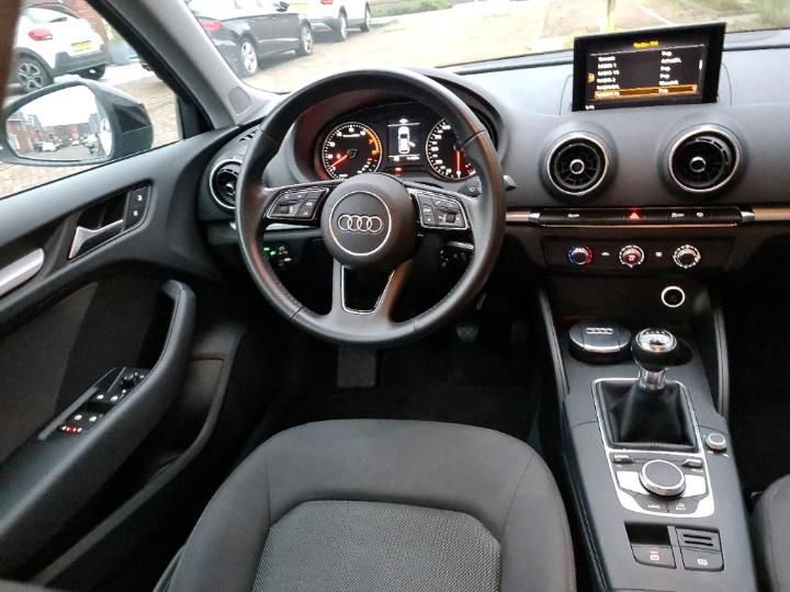 Photo 6 VIN: WAUZZZ8V8JA100017 - AUDI A3 SPORTBACK 