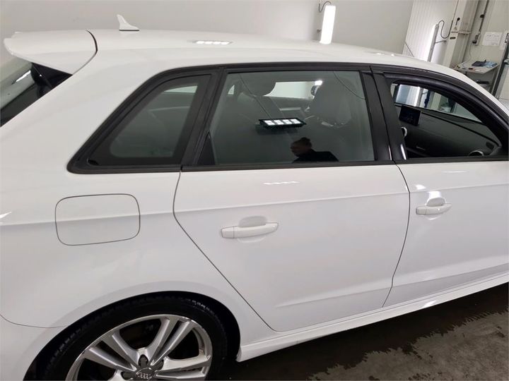 Photo 17 VIN: WAUZZZ8V8JA128304 - AUDI A3 