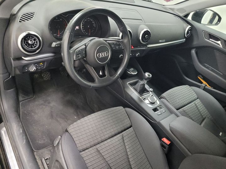 Photo 9 VIN: WAUZZZ8V8JA135155 - AUDI A3 SPORTBACK 