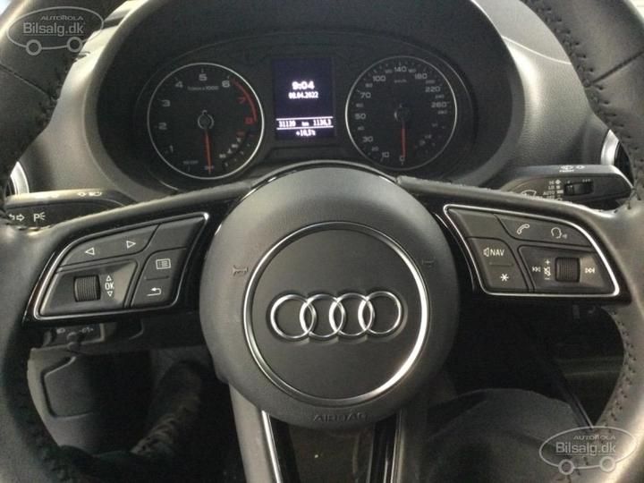 Photo 4 VIN: WAUZZZ8V8K1018015 - AUDI A3 CABRIOLET 