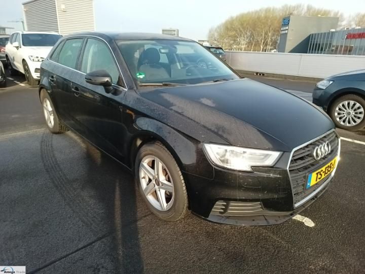 Photo 11 VIN: WAUZZZ8V8KA014899 - AUDI A3 SPORTBACK 