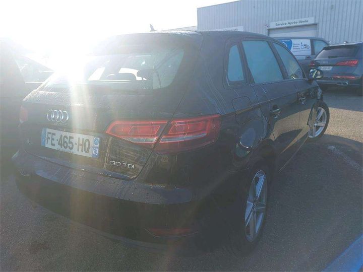 Photo 3 VIN: WAUZZZ8V8KA067358 - AUDI A3 SPORTBACK 