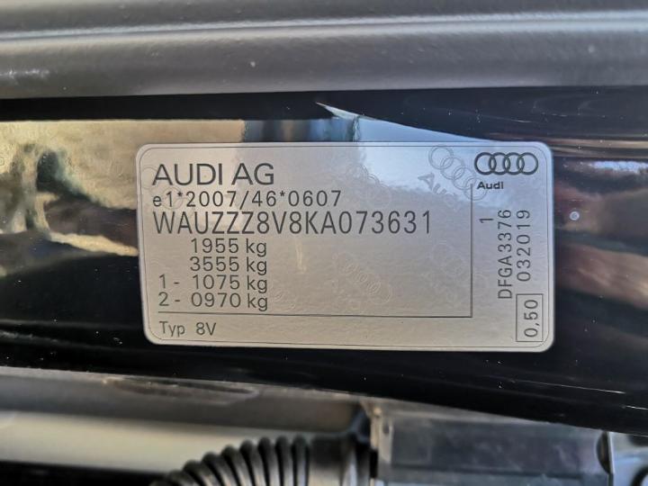 Photo 17 VIN: WAUZZZ8V8KA073631 - AUDI A3 