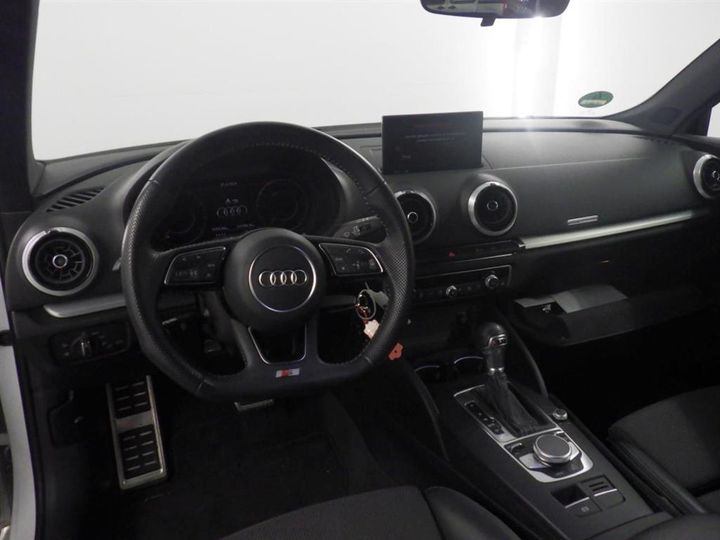 Photo 2 VIN: WAUZZZ8V8KA119071 - AUDI A3 SPORTBACK 