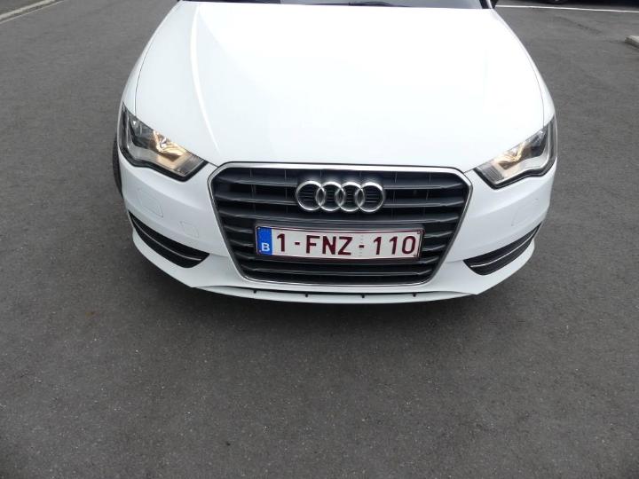 Photo 29 VIN: WAUZZZ8V9EA048046 - AUDI A3 