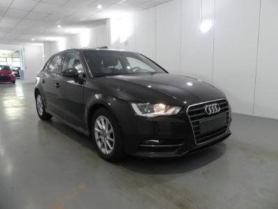 Photo 2 VIN: WAUZZZ8V9FA001312 - AUDI A3 SPORTBACK DIESEL - 2013 